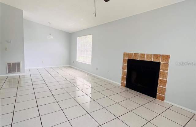 4013 DREAM OAK Place Gallery 2