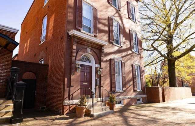 407 N WASHINGTON Street unit: 2 - 407 North Washington Street, Alexandria, VA 22314