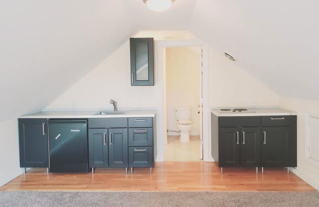 1342 Bedford Street photos photos