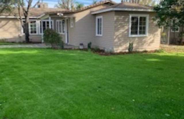 6552 NAGLE Avenue Gallery 2