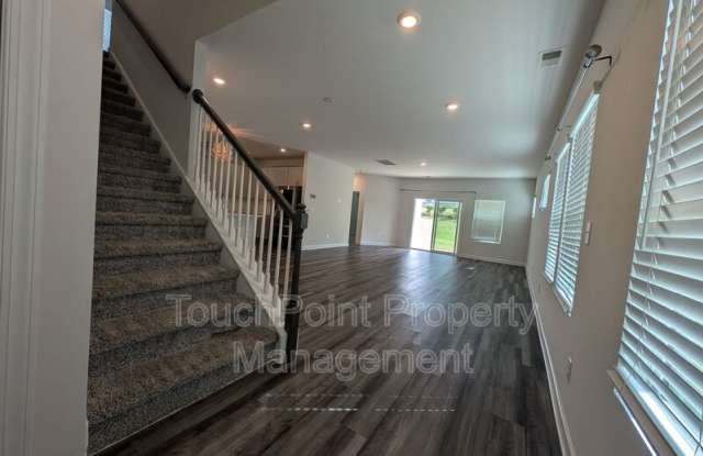 2716 Arbor Loop Gallery 3