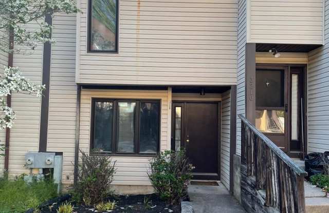 3208 CHAMPIONS Drive photos photos