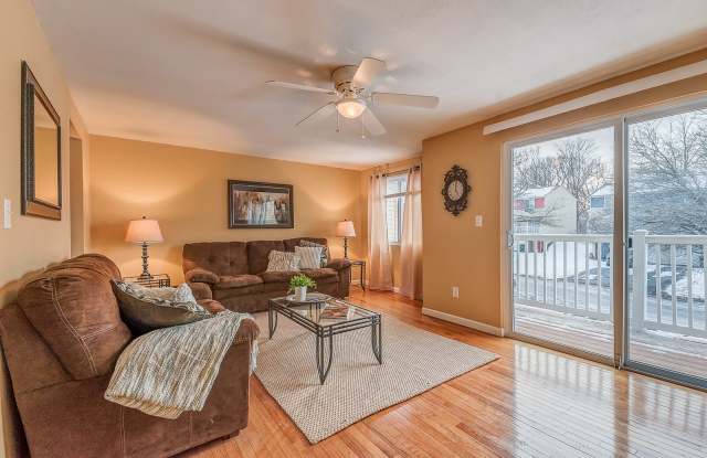 260 Robert Drive photos photos