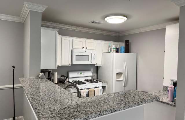 1060 GARDENVIEW Loop unit: 204 photos photos 1060 GARDENVIEW Loop unit: 204 photos photos