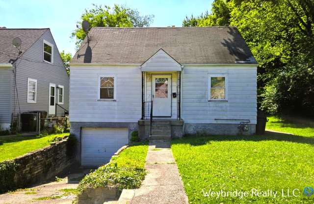 Conveniently Located 2 Bedroom 1 Bath House in Golf Manor photos photos