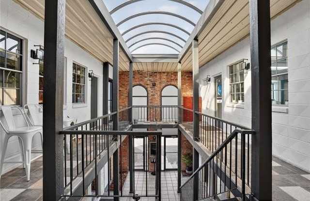 3005 HARVARD Avenue Gallery 3