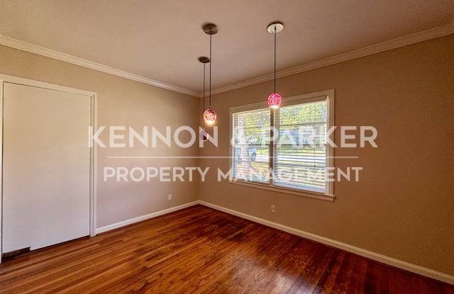 1810 Saint Elmo Dr Gallery 3
