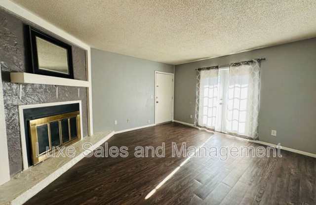 6034 NW Expressway Gallery 4