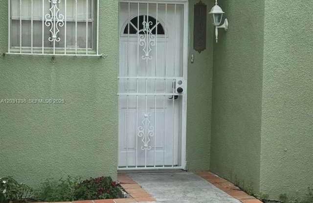 11173 NW 7th St photos photos 11173 NW 7th St photos photos