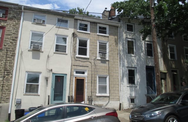 164 Carson St - 164 Carson Street, Philadelphia, PA 19127