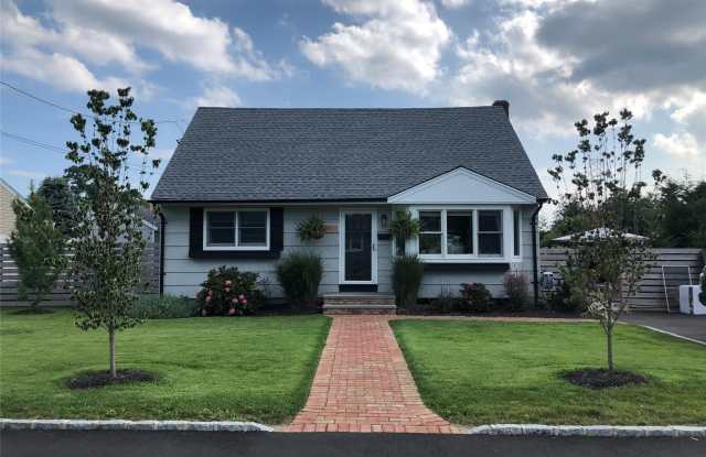 338 Carnation Road photos photos