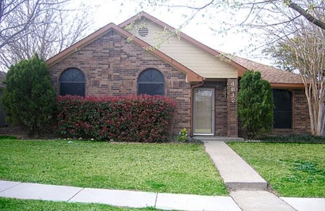 4812 CABLE Drive - 4812 Cable Drive, Fort Worth, TX 76137