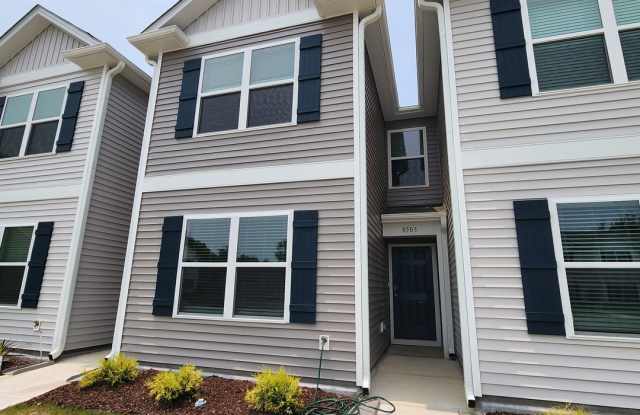 New townhome for rent North Raleigh photos photos