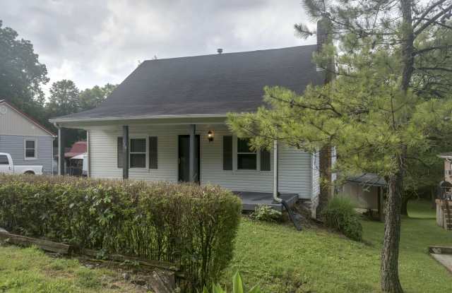 324 Emmitt Ave - 324 Emmitt Avenue, Nashville, TN 37115