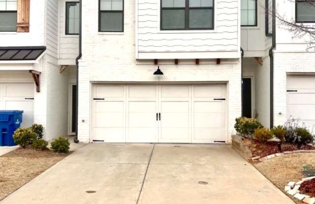 113 S Auburn Landing Place photos photos