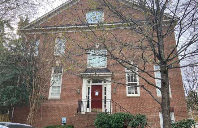 7492 CARRIAGE HILLS DRIVE - 7492 Carriage Hills Drive, Tysons Corner, VA 22102