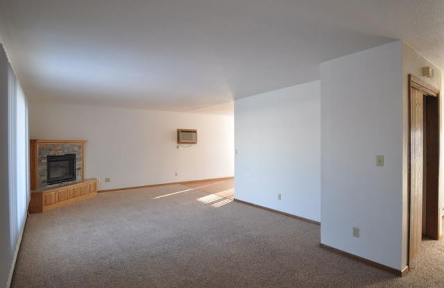 1320 27th Ave S Gallery 4