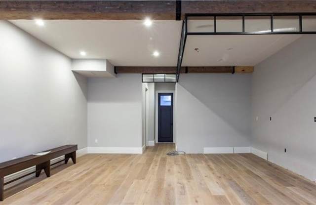 120 Union Street Gallery 3