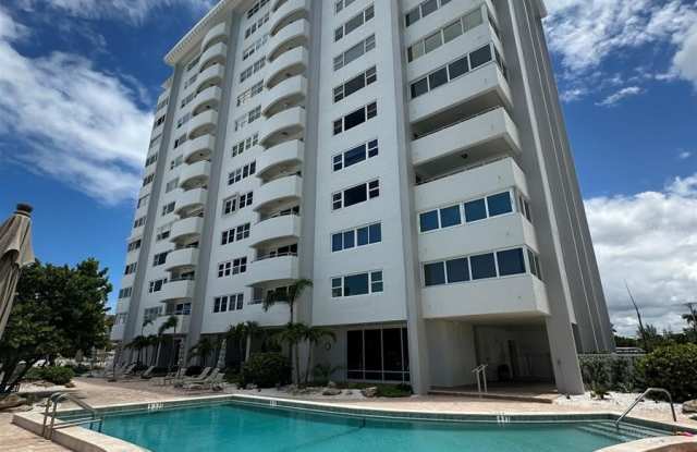 1700 BENJAMIN FRANKLIN DRIVE - 1700 Benjamin Franklin Drive, Sarasota, FL 34236