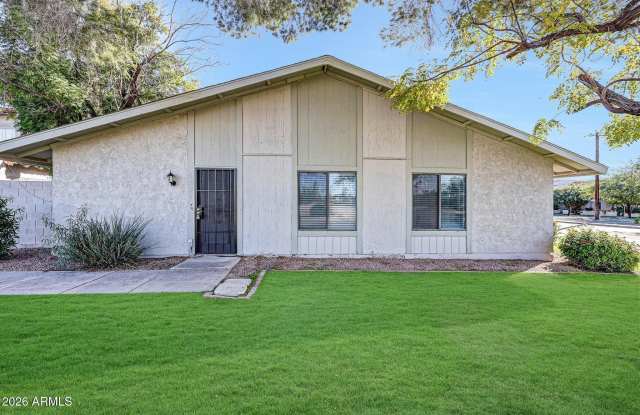 1001 N Granite Reef Road photos photos