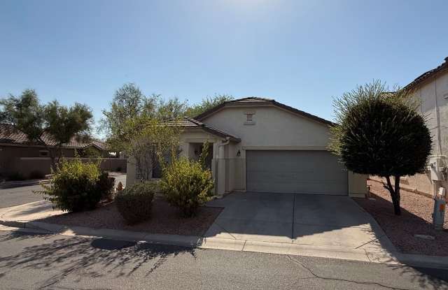 Ray Ranch 3 bedroom, Available now!! photos photos