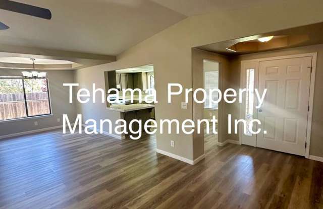 Beautiful 3 bedroom 2 bath home in Redding, CA Gallery 4