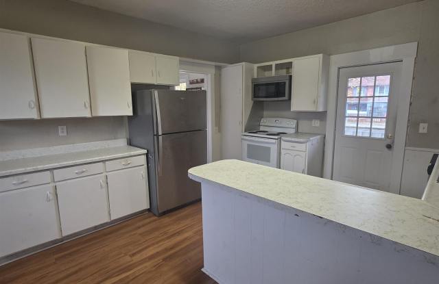 104 Summer Street - 104 Summer Street, Claremont, NH 03743