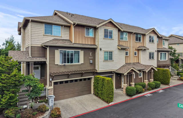 4Bd/2.5Ba Renton Townhome photos photos