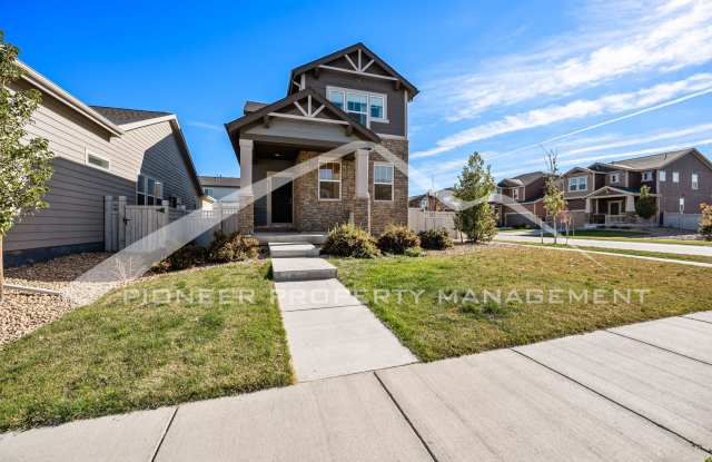 Spacious Home with Fenced Yard and Washer/Dryer - 6550 North Ceylon Street, Denver, CO 80249