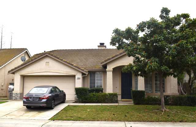 Resident Benefit Package Property - 7836 Calzada Way, Elk Grove Gallery 1