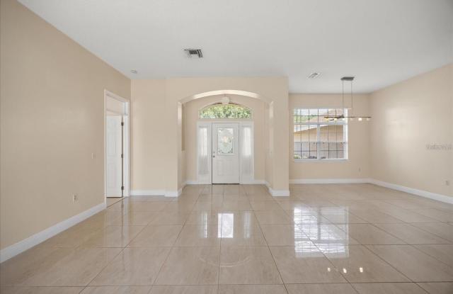 1376 SHELTER ROCK Road Gallery 3