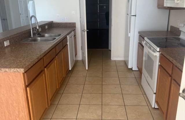 Townhouse For Lease in Saint Cloud photos photos