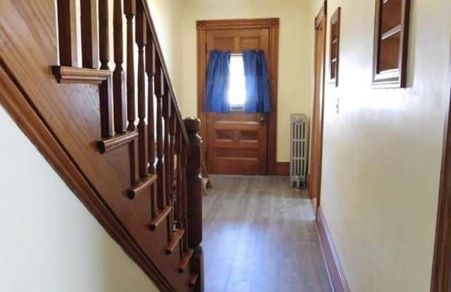 5 Mason Street Gallery 2