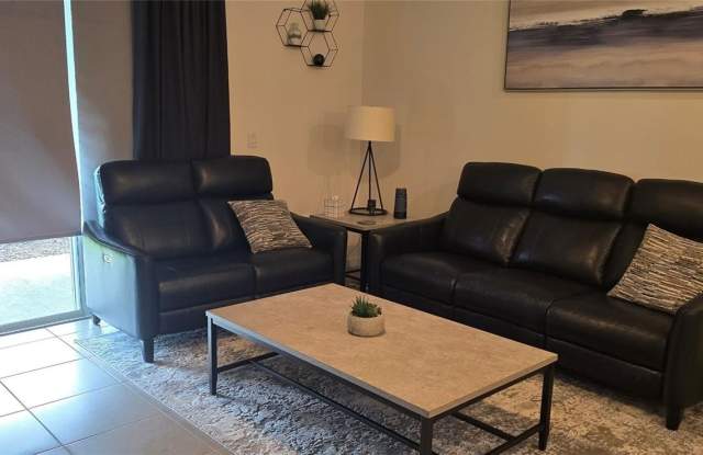 5369 PINECONE COURT Gallery 2