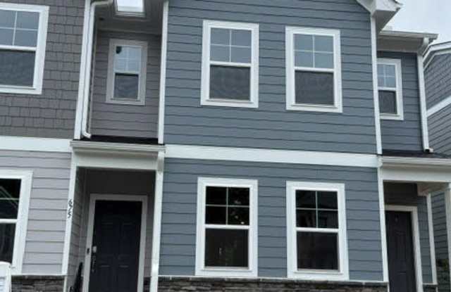 675 Mirkwood Avenue photos photos
