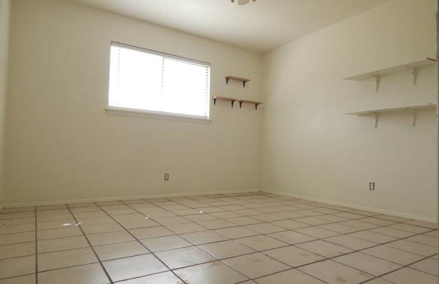 923 Eikel Gallery 4