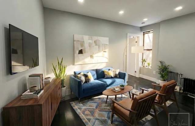 228 East 116th Street photos photos