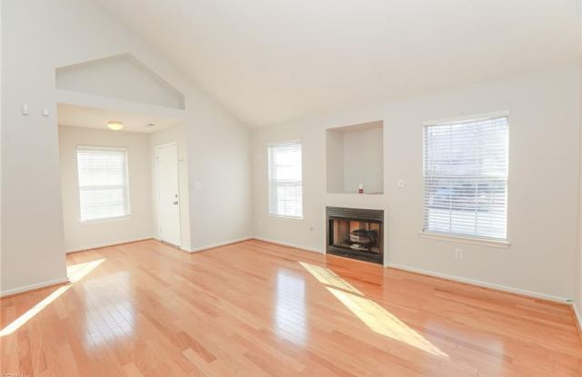 806 Miller Creek Lane Gallery 4