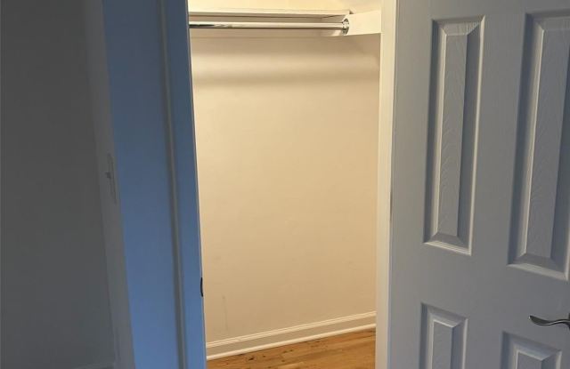 520 Kensington Lane Gallery 4