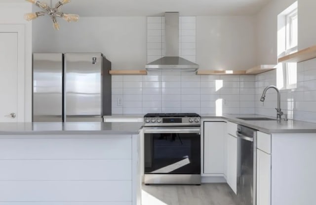 23 Highland Ave - B photos photos