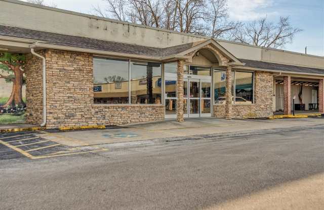 407 Bethel Shopping Center photos photos