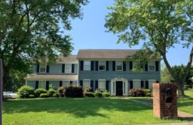 2016 Teresa Jill Drive - 2016 Teresa Jill Drive, Charlotte, NC 28213