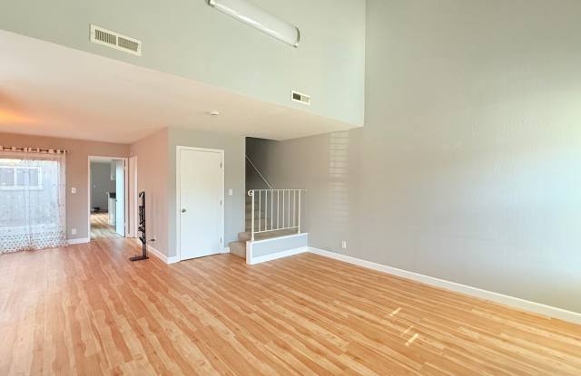 1063 Mangrove Lane- 30% Rental Fee Gallery 4