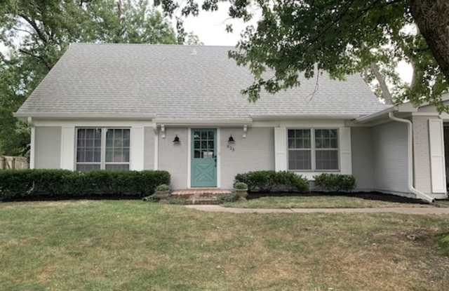 825 College Way - 825 College Way, Carmel, IN 46032