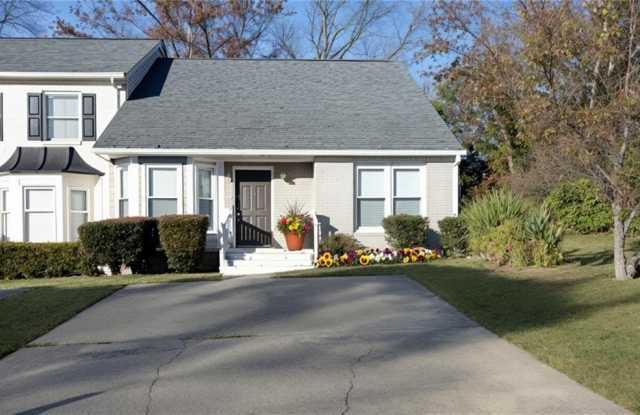 1156 Magnolia Way SE - 1156 Magnolia Way Southeast, Cobb County, GA 30082