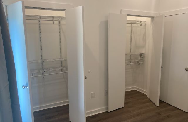 5732 Ludlow Street - 1 Gallery 3