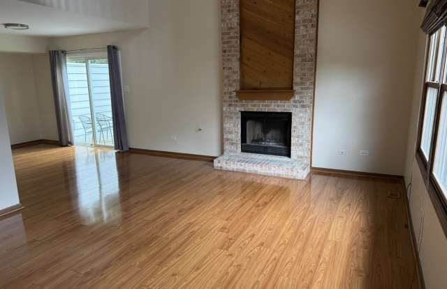 15546 Whitehall Lane Gallery 2