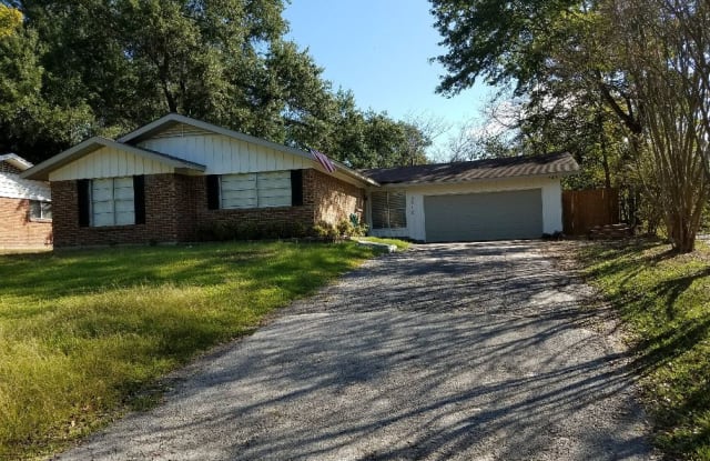 3812 Darrell Ln. - 3812 Darrell Ln, Tyler, TX 75701