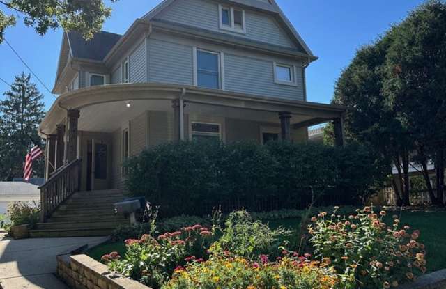 226 Griffing Ave photos photos