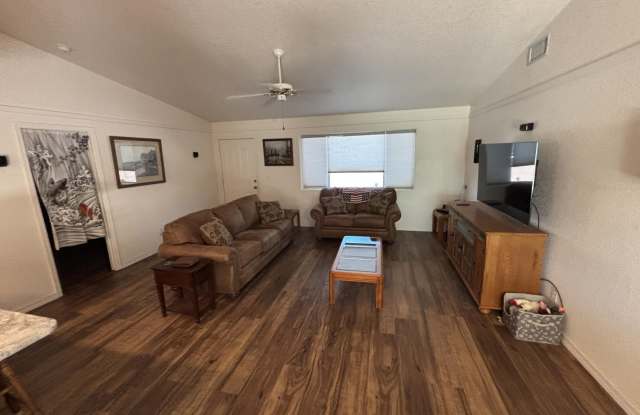 3010 Gatewood Dr Gallery 3